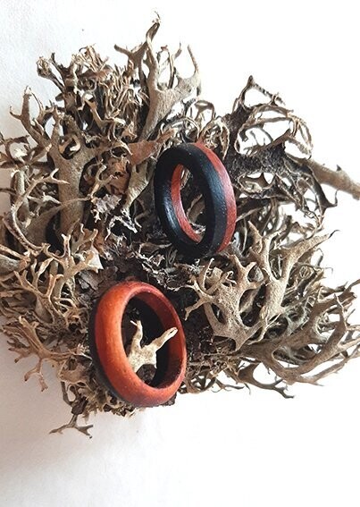 Anillo de madera Coral combinación ébano y padouk