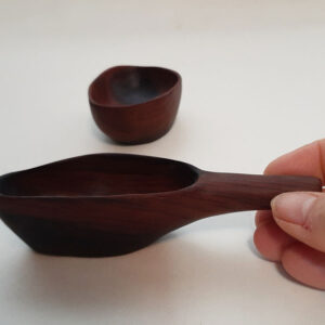 Salero madera encina vieja
