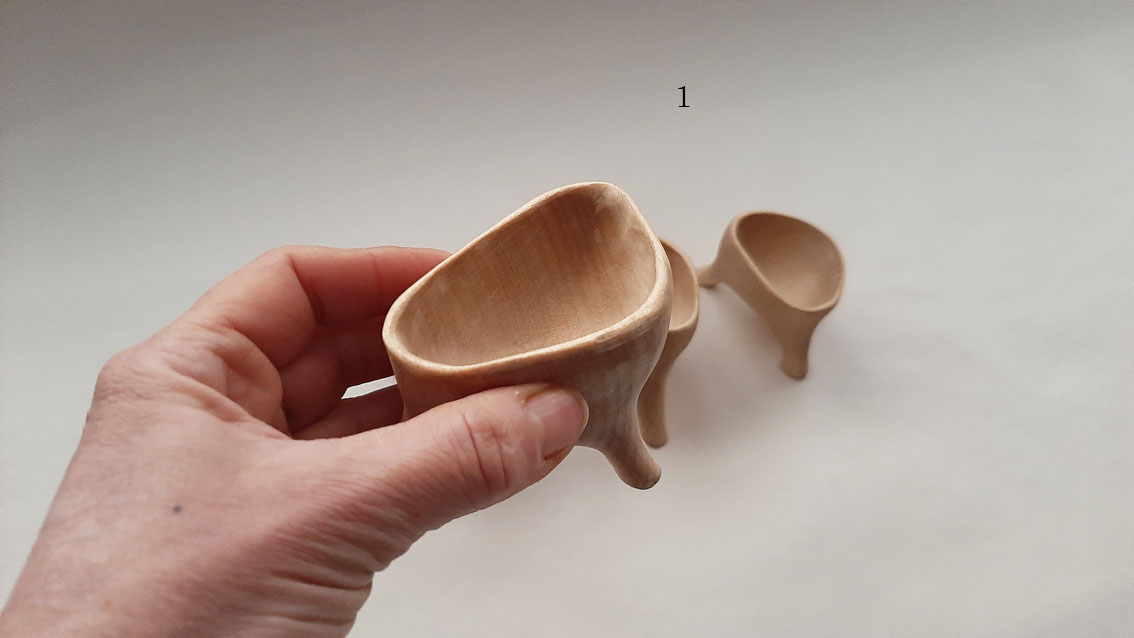 Salero trípode madera abedul - Imagen 6