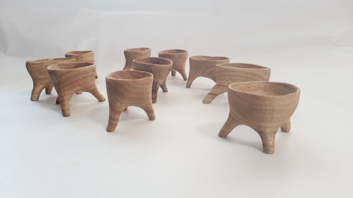Salero trípode madera limba - Imagen 2