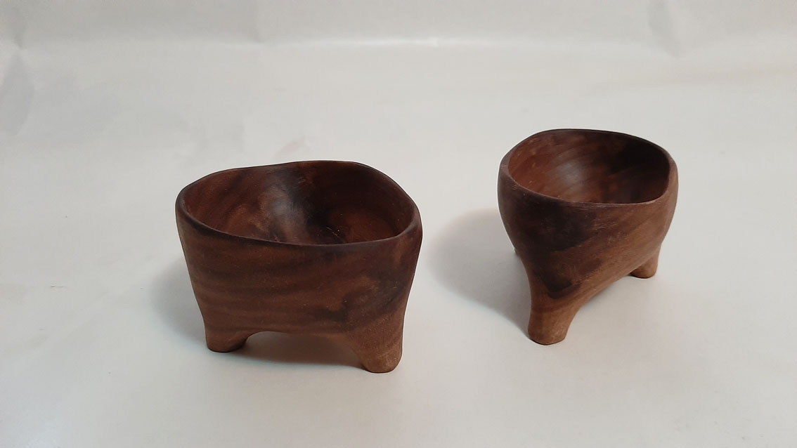 Trípode cuenco madera nogal - Imagen 5