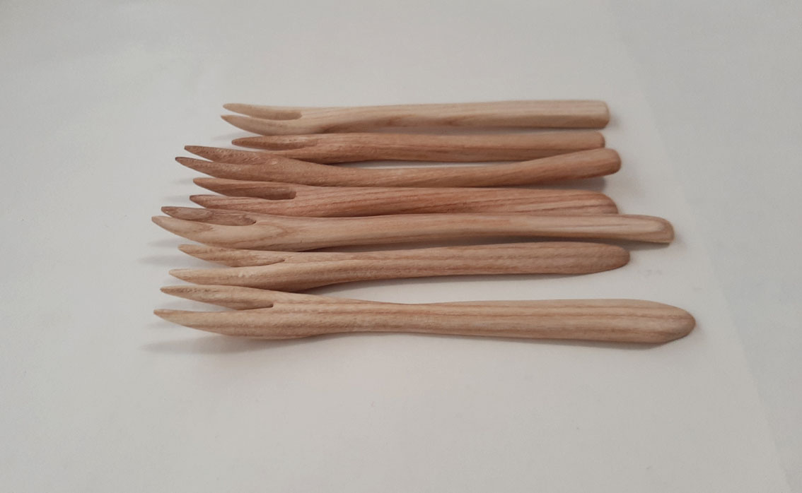 Pincho madera pequeño delicias - Imagen 3