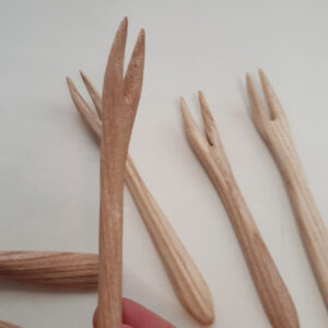 Pincho madera pequeño delicias