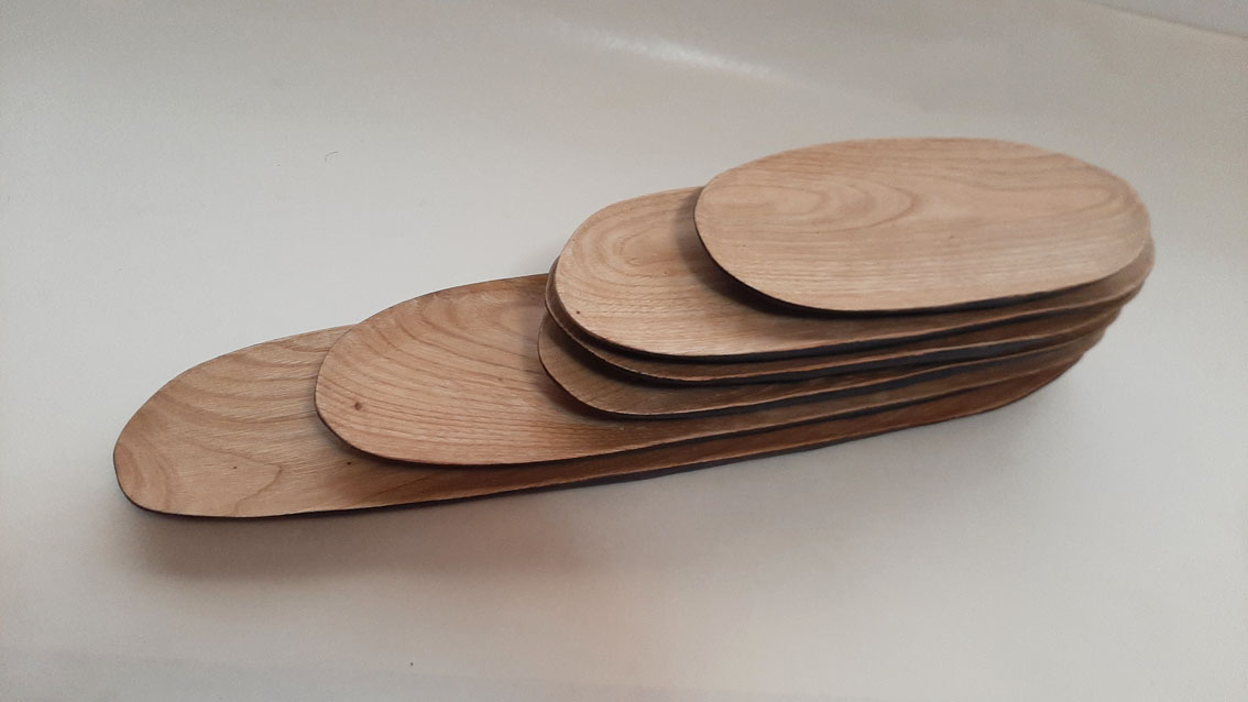 Plato madera castaño largo